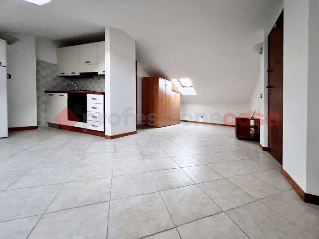 appartamento in vendita a Rieti in zona Campoloniano