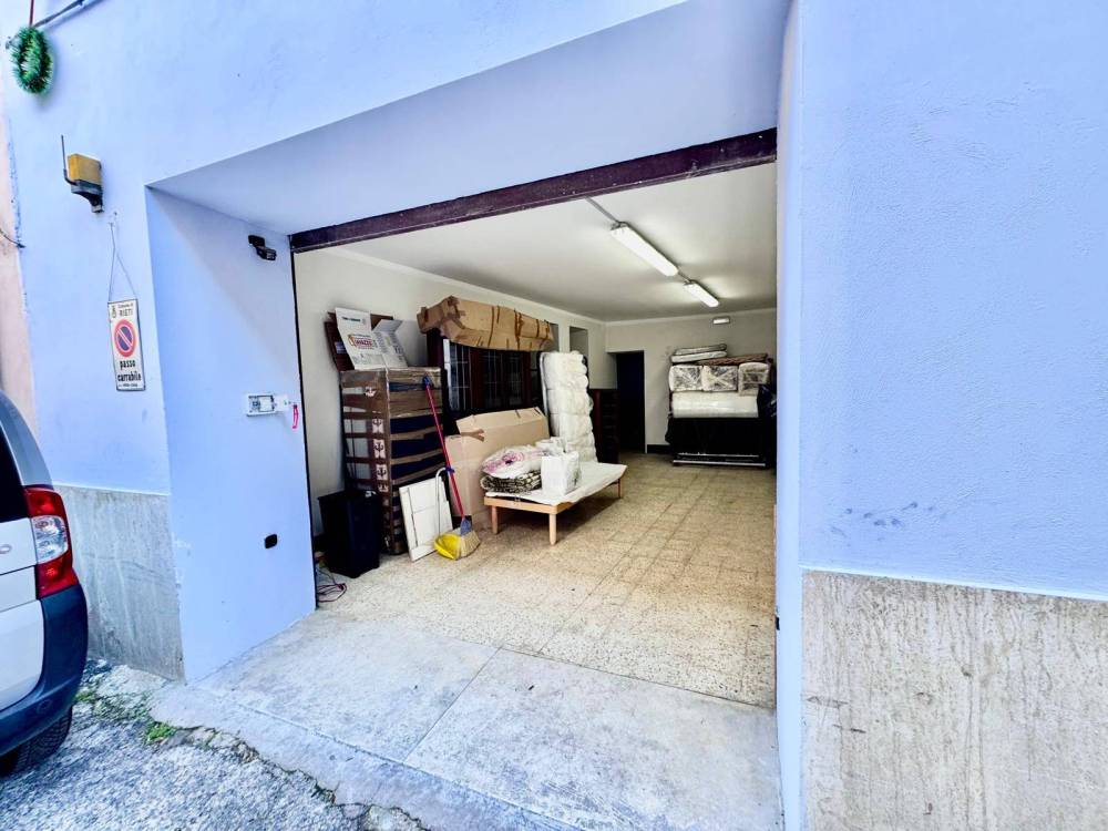 locale commerciale in vendita a Rieti in zona Centro Città