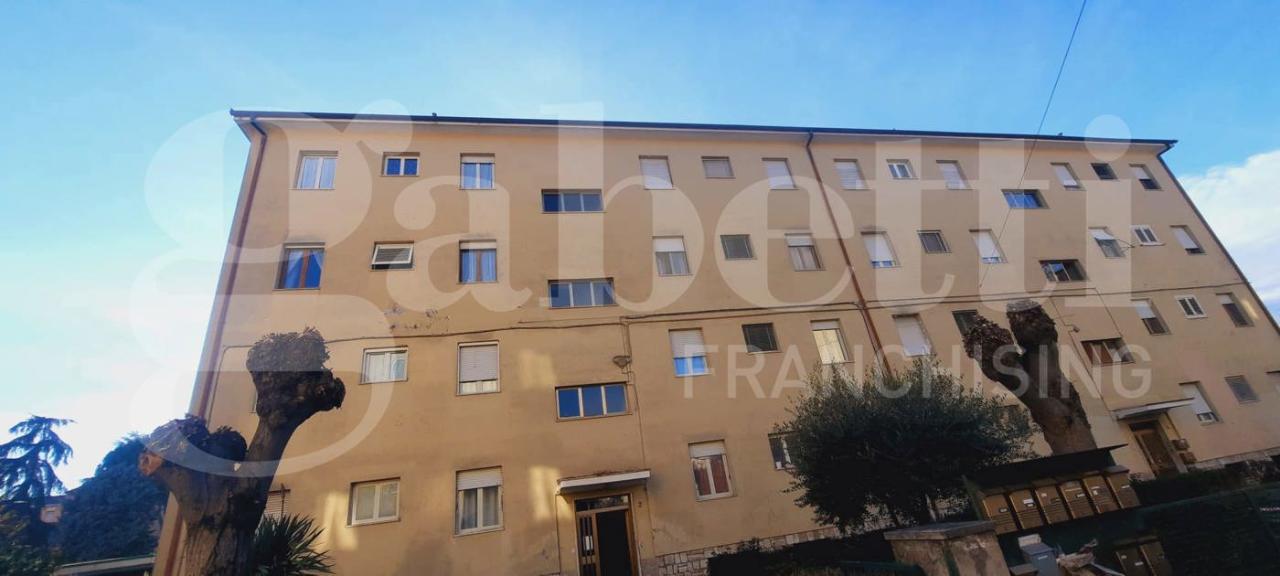 appartamento in vendita a Rieti in zona Viale Maraini