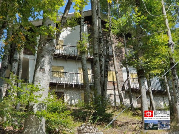 casa indipendente in vendita a Rieti in zona Terminillo