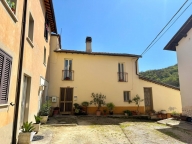 casa indipendente in vendita a Rieti in zona Centro Città