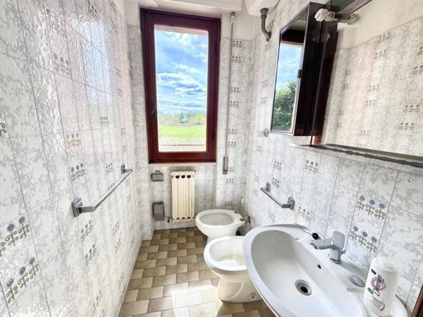 casa indipendente in vendita a Rieti