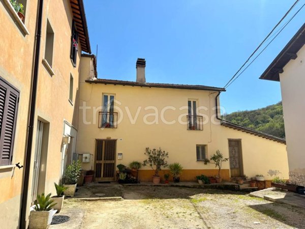casa indipendente in vendita a Rieti in zona Colle Sant'Antimo