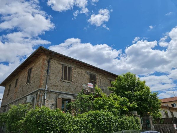 appartamento in vendita a Rieti in zona Madonna del Cuore
