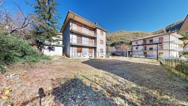 casa indipendente in vendita a Rieti in zona Terminillo