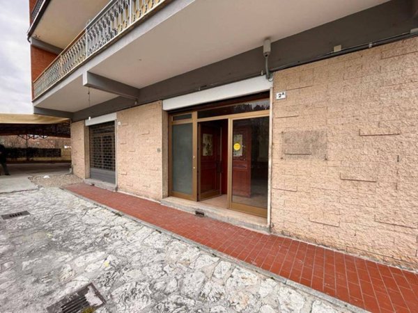 locale commerciale in vendita a Rieti in zona Terminillo