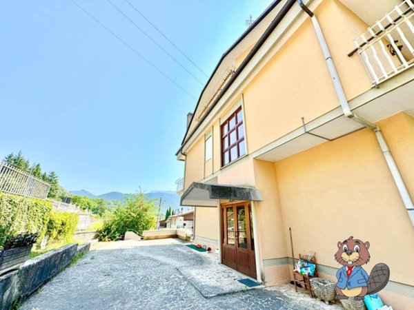 appartamento in vendita a Rieti in zona Campoloniano