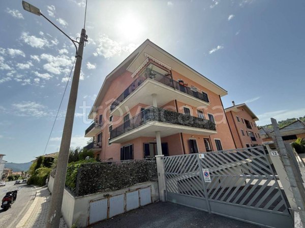 appartamento in vendita a Rieti in zona Vazia
