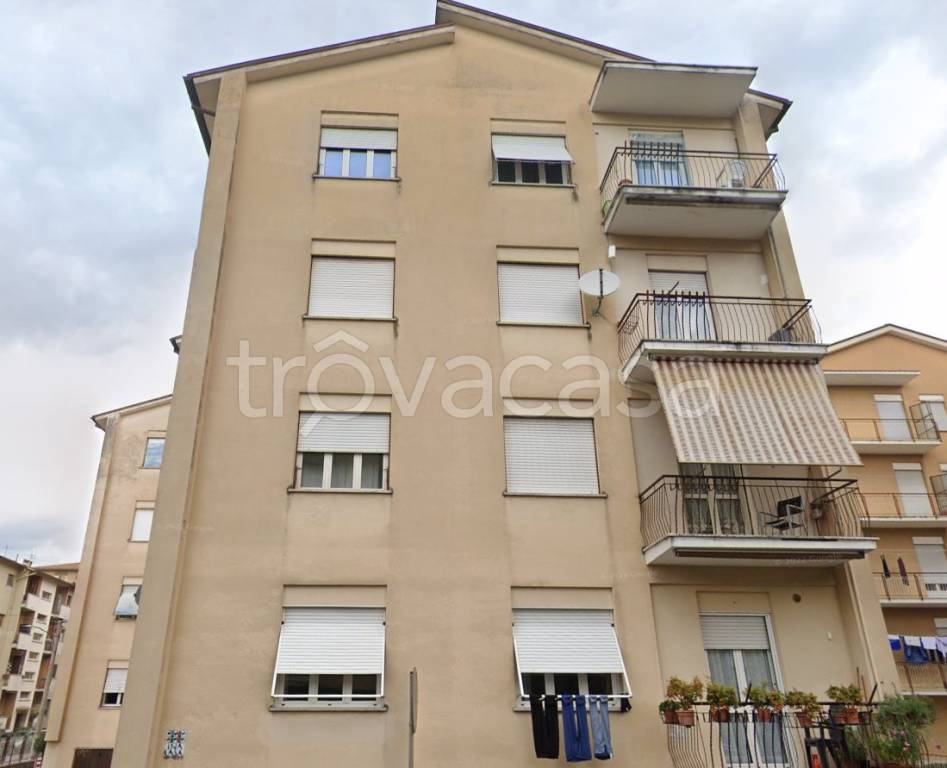 appartamento in vendita a Rieti in zona Viale Maraini