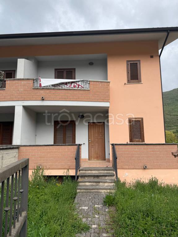casa indipendente in vendita a Rieti in zona Maglianello Basso