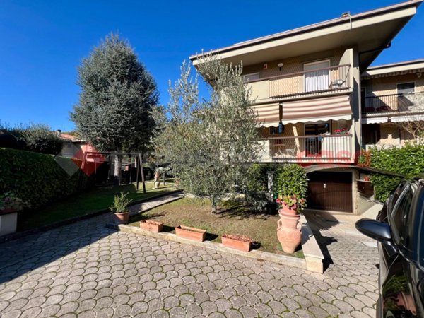 casa indipendente in vendita a Rieti