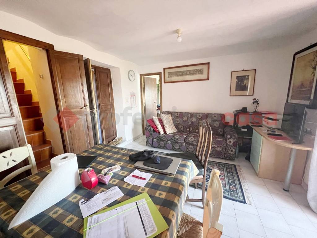 intera palazzina in vendita a Rieti