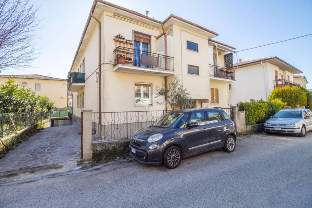 appartamento in vendita a Rieti in zona Madonna del Cuore