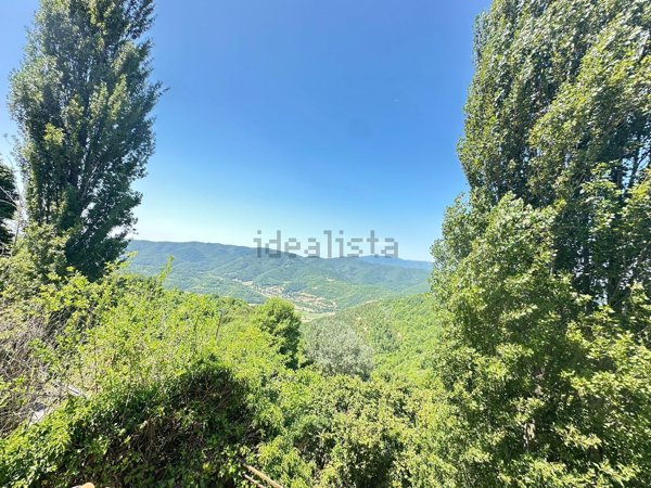 casa indipendente in vendita a Rieti