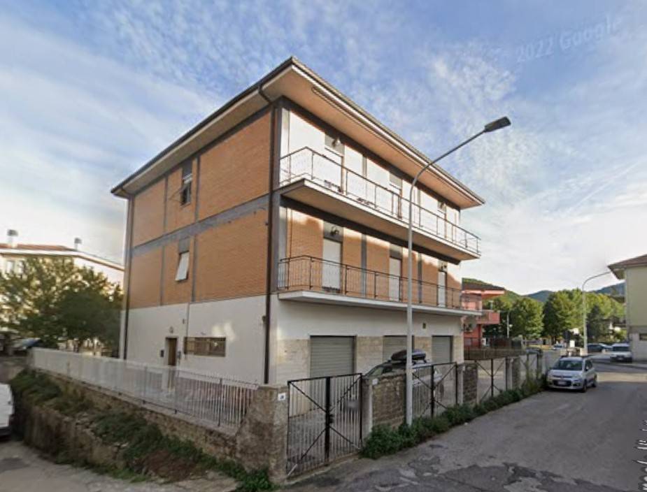 negozio in vendita a Rieti