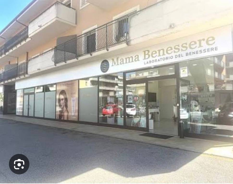 negozio in vendita a Rieti
