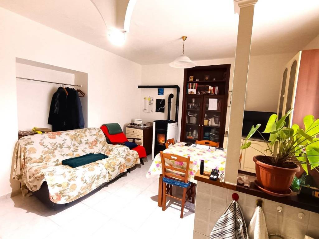 casa indipendente in vendita a Rieti in zona Centro Città