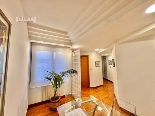 ufficio in vendita a Rieti