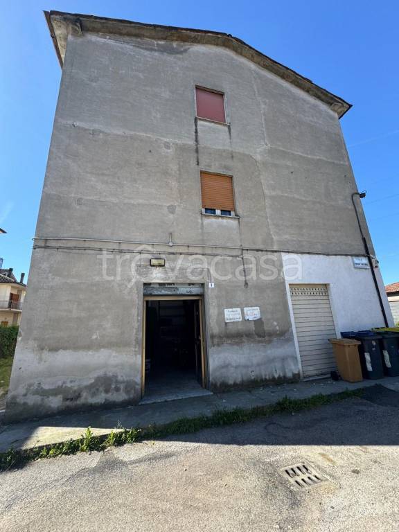 negozio in vendita a Rieti