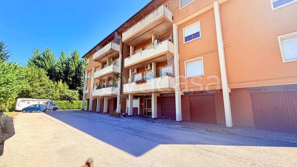appartamento in vendita a Rieti in zona Piazza Tevere