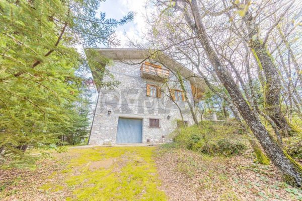 villa in vendita a Rieti in zona Terminillo