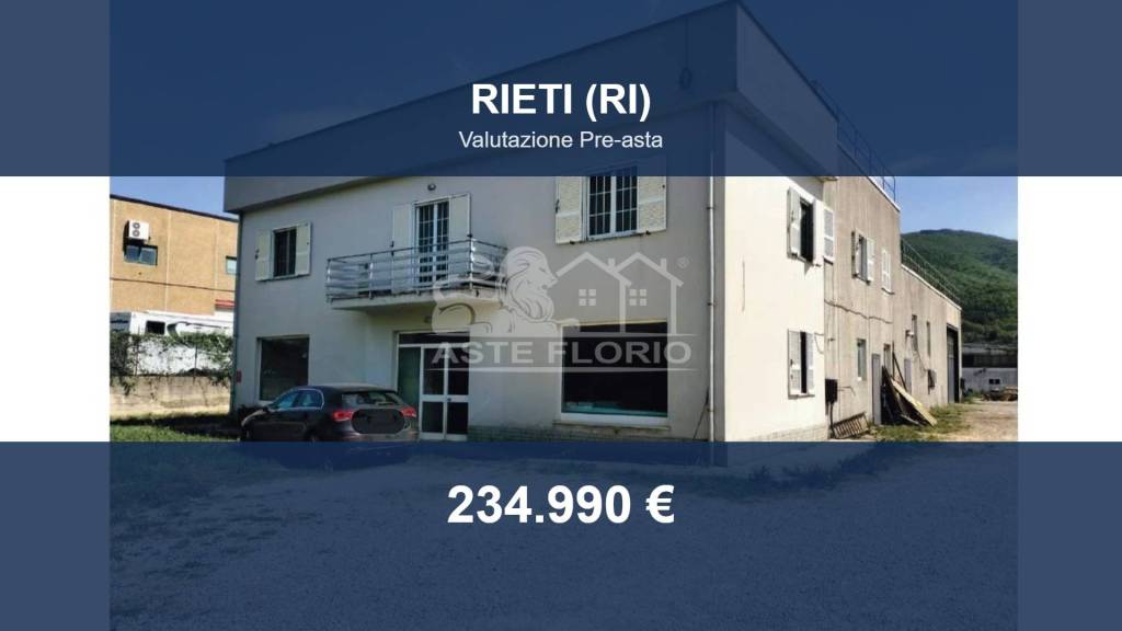 locale commerciale in vendita a Rieti in zona Vazia
