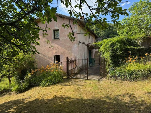 casa indipendente in vendita a Rieti in zona La Foresta