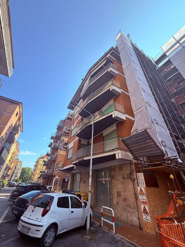 appartamento in vendita a Rieti in zona Viale Maraini