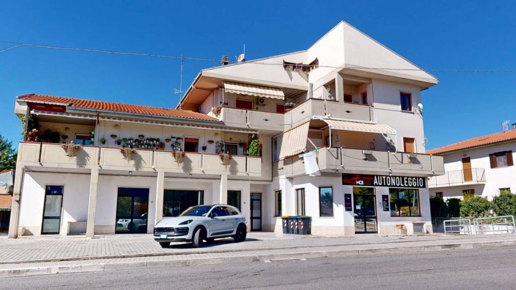 appartamento in vendita a Rieti in zona Vazia