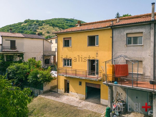 pentavano in vendita a Rivodutri