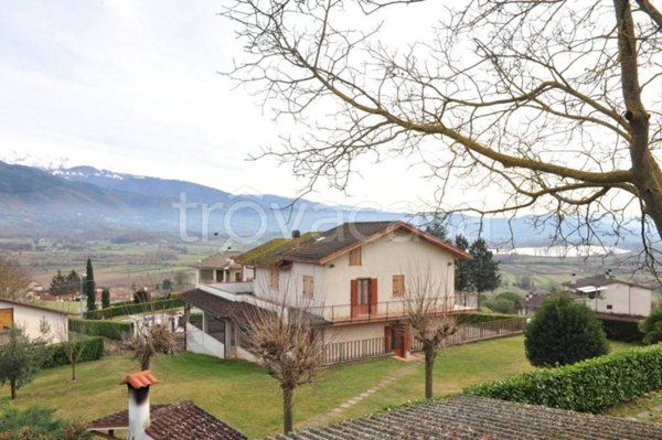 casa indipendente in vendita a Rivodutri