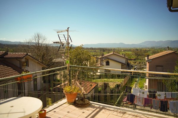casa indipendente in vendita a Rivodutri