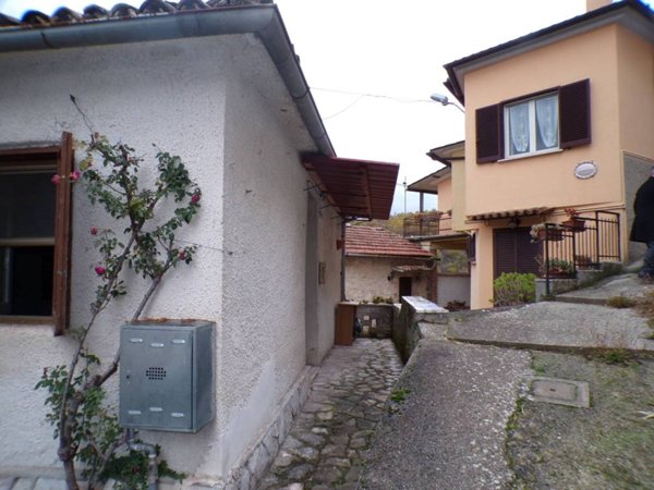 appartamento in vendita a Rivodutri