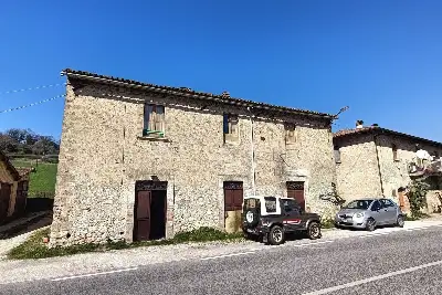 casale in vendita a Rivodutri