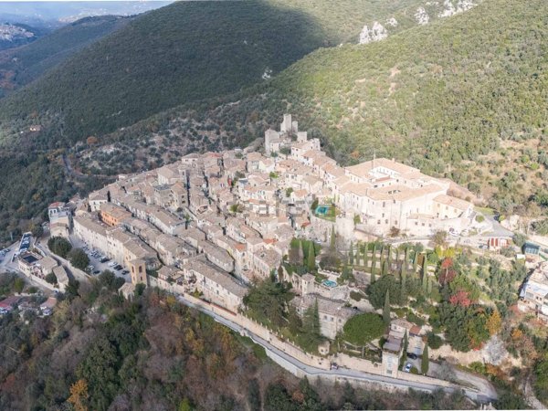 appartamento in vendita a Roccantica