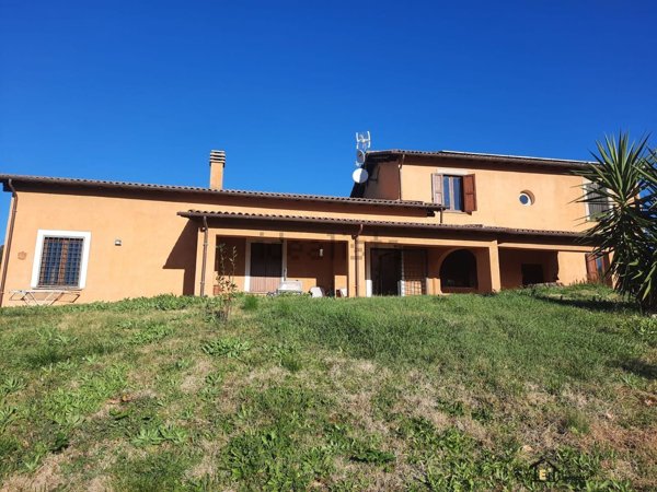 casale in vendita a Roccantica