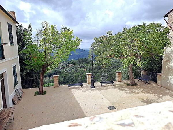 appartamento in vendita a Roccantica