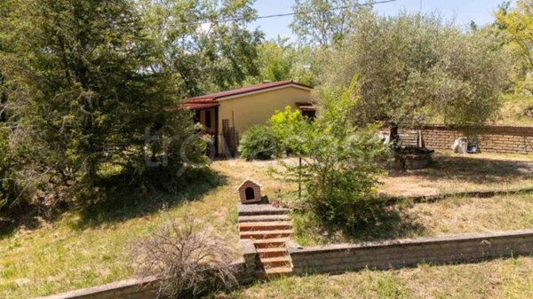 casa indipendente in vendita a Roccantica