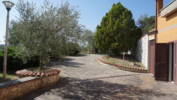 appartamento in vendita a Rocca Sinibalda