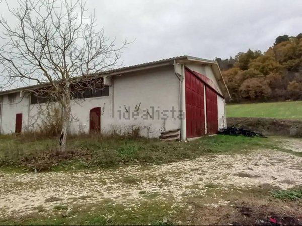 appartamento in vendita a Rocca Sinibalda in zona Torricchia