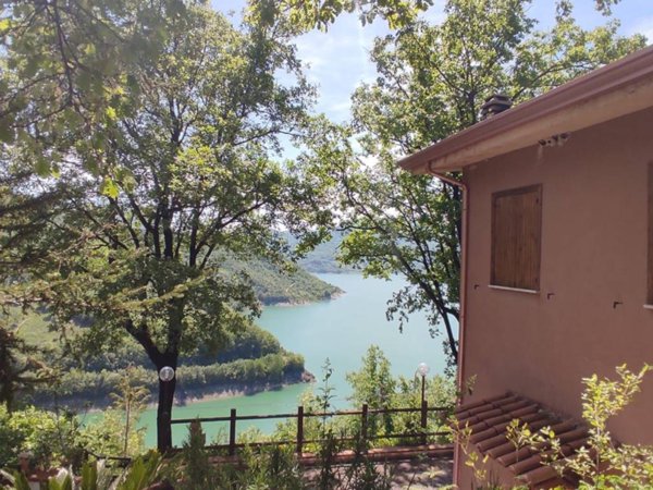 appartamento in vendita a Rocca Sinibalda