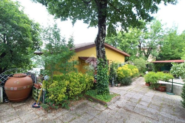 appartamento in vendita a Rocca Sinibalda