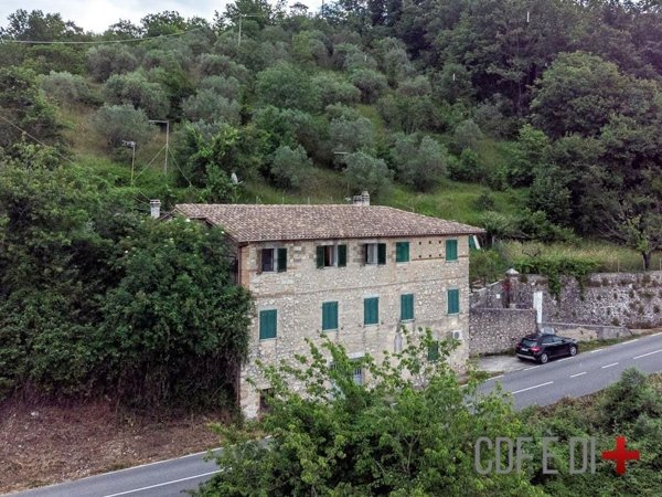 appartamento in vendita a Rocca Sinibalda