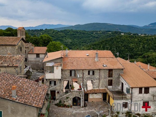 appartamento in vendita a Rocca Sinibalda in zona Pantana