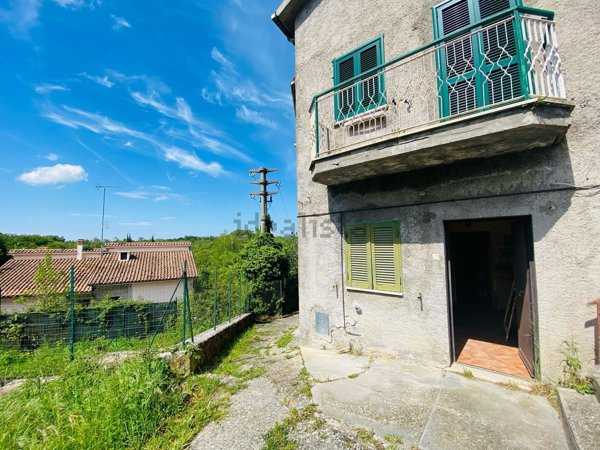 appartamento in vendita a Rocca Sinibalda in zona Pantana
