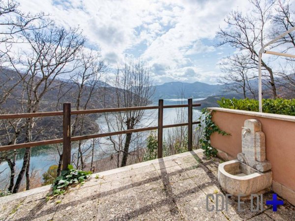 appartamento in vendita a Rocca Sinibalda