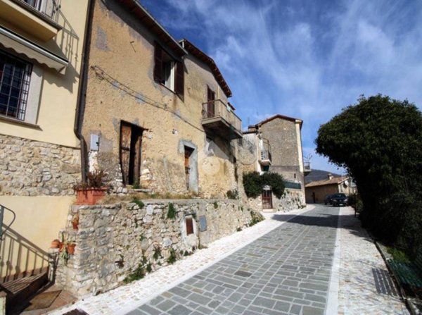 appartamento in vendita a Salisano