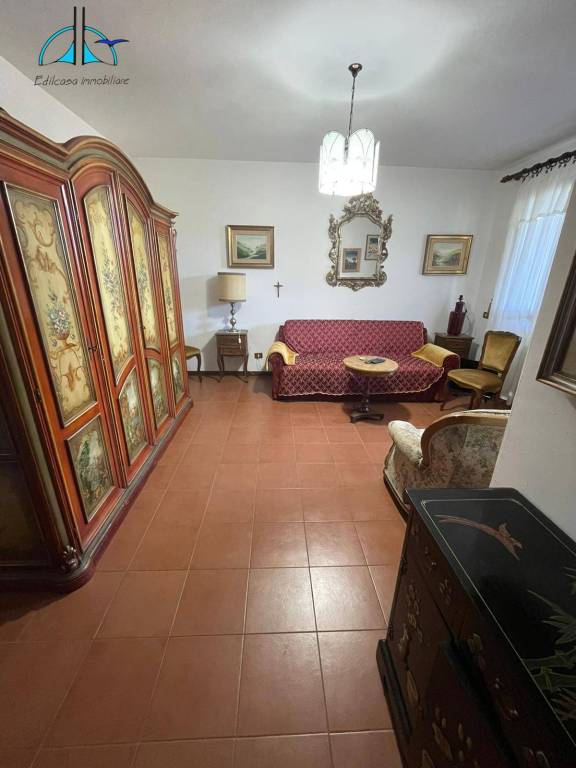 appartamento in vendita a Scandriglia