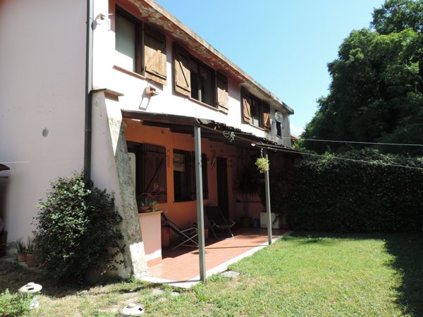 quadrivano in vendita a Scandriglia