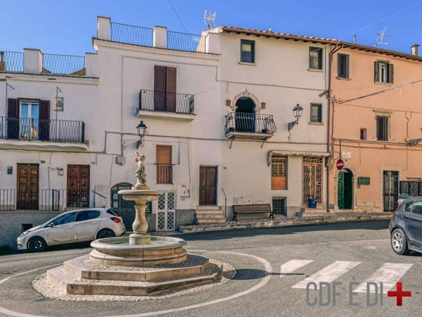 appartamento in vendita a Scandriglia